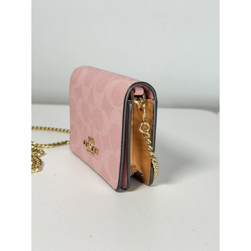 NWT Coach Powder Pink Wallet on a chain - Picture 4 of 6